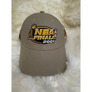 Mitchell Ness NBA Finals 2001 Los Angeles Lakers Sixers Cap Khaki Fitted Hat